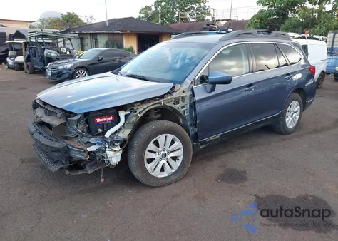 2018 Subaru Outback 2.5I Premium z USA, uszkodzony, nr VIN 4S4BSACC0J3362467